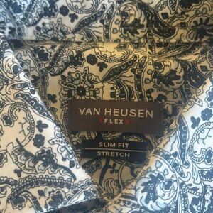 Van Heusen Men's Black and White Paisley Shirt
